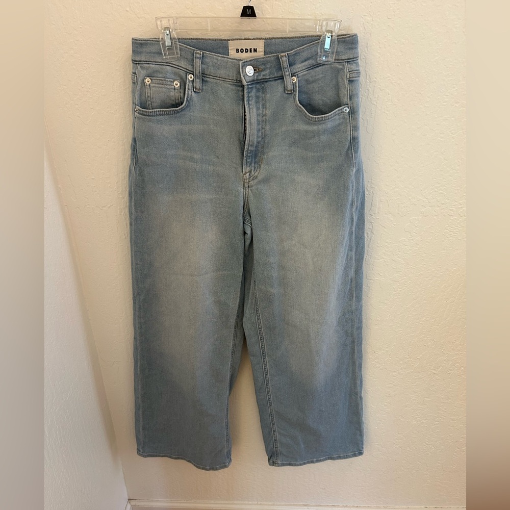 Boden Light Wash Wide Leg Jeans